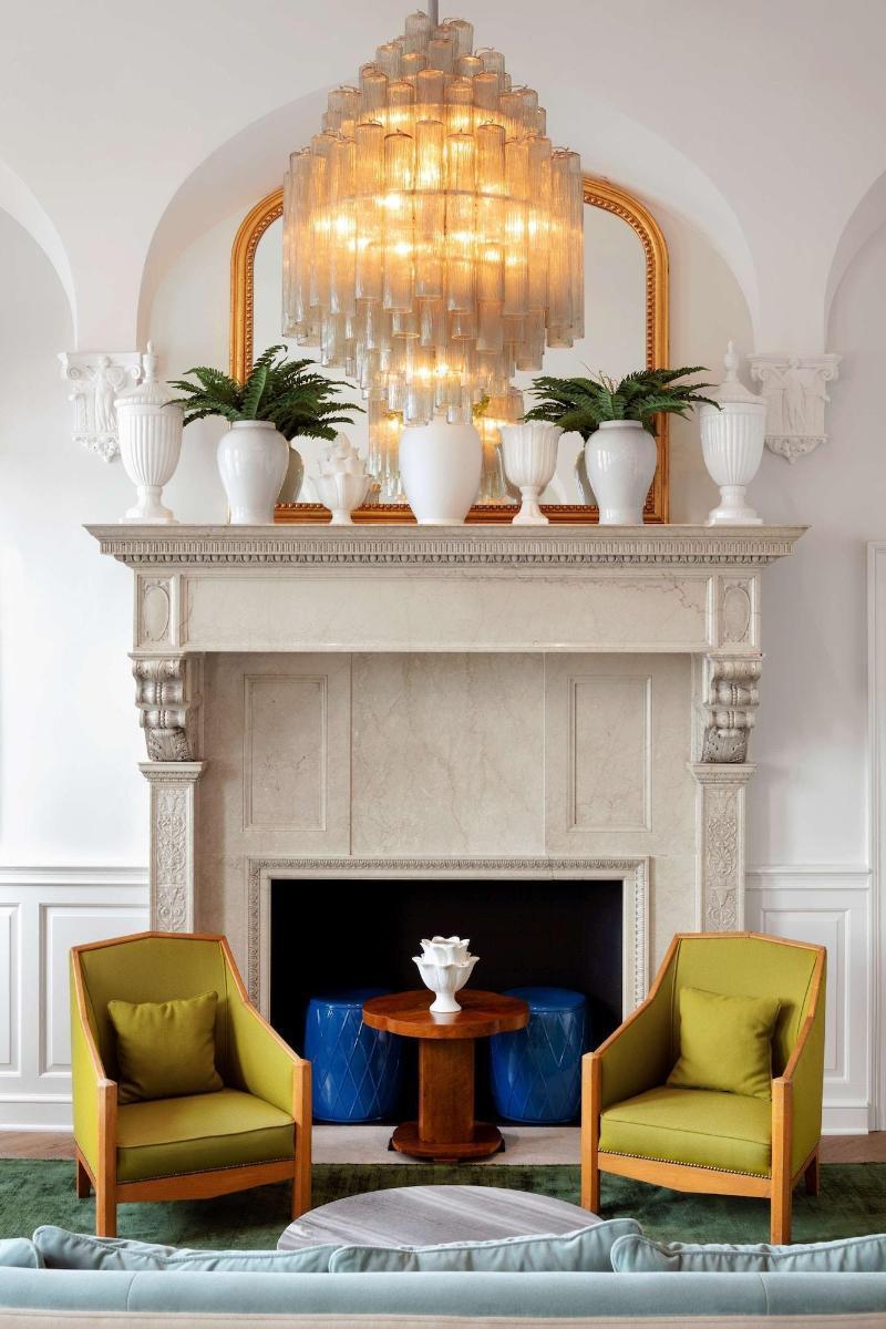 Riggs Washington Dc Hotel Bagian luar foto A fireplace in the White House