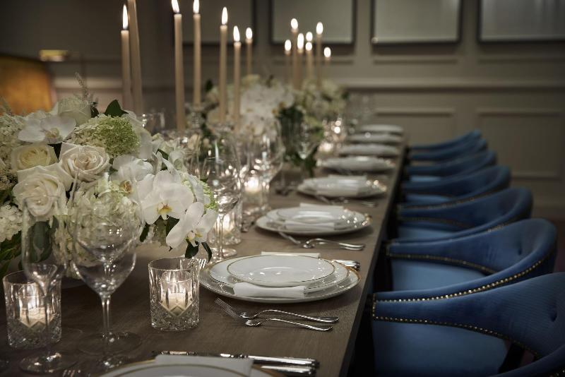 Riggs Washington Dc Hotel Bagian luar foto A table set for a dinner party