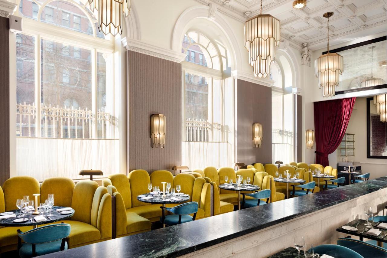 Riggs Washington Dc Hotel Bagian luar foto The restaurant's interior